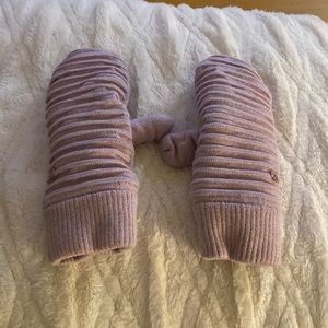 Lululemon Sherpa lined mittens discontinued color lavender dew